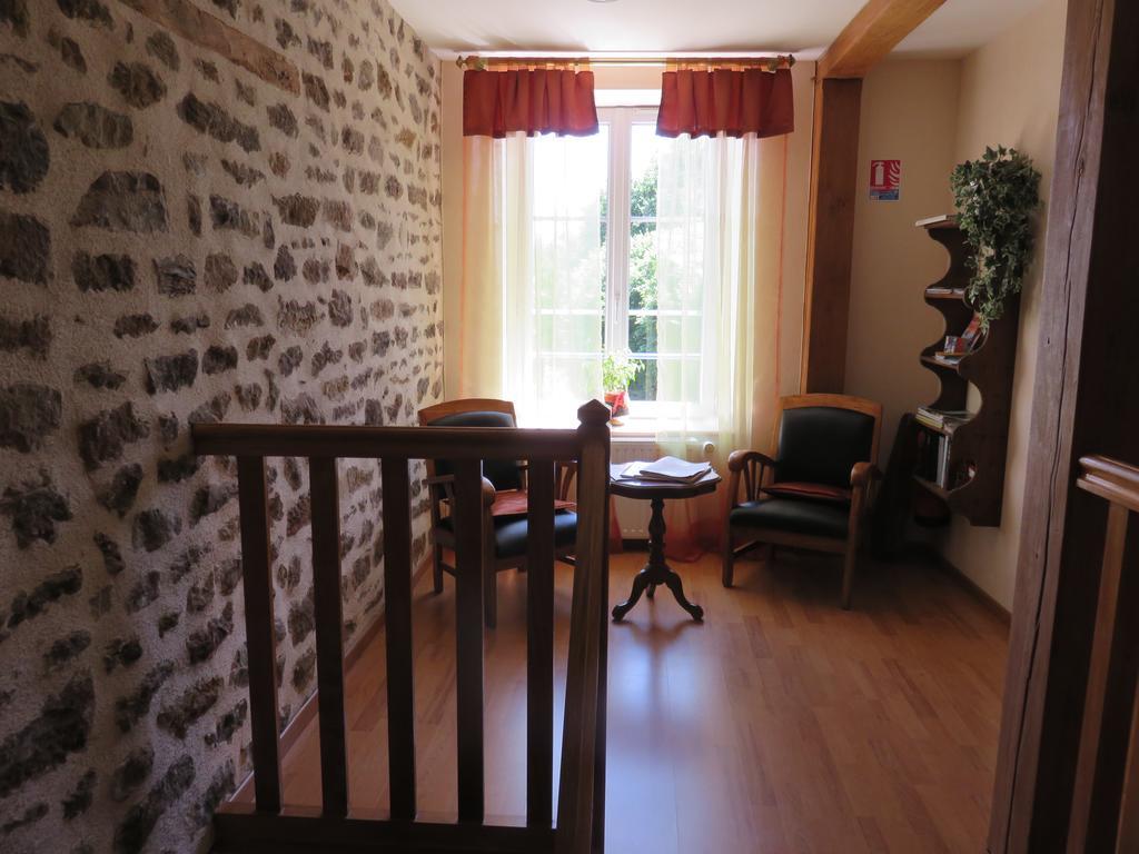 Les Quatre Saisons Bed and Breakfast Moitron-sur-Sarthe Exterior foto