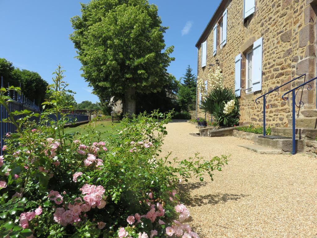Les Quatre Saisons Bed and Breakfast Moitron-sur-Sarthe Exterior foto